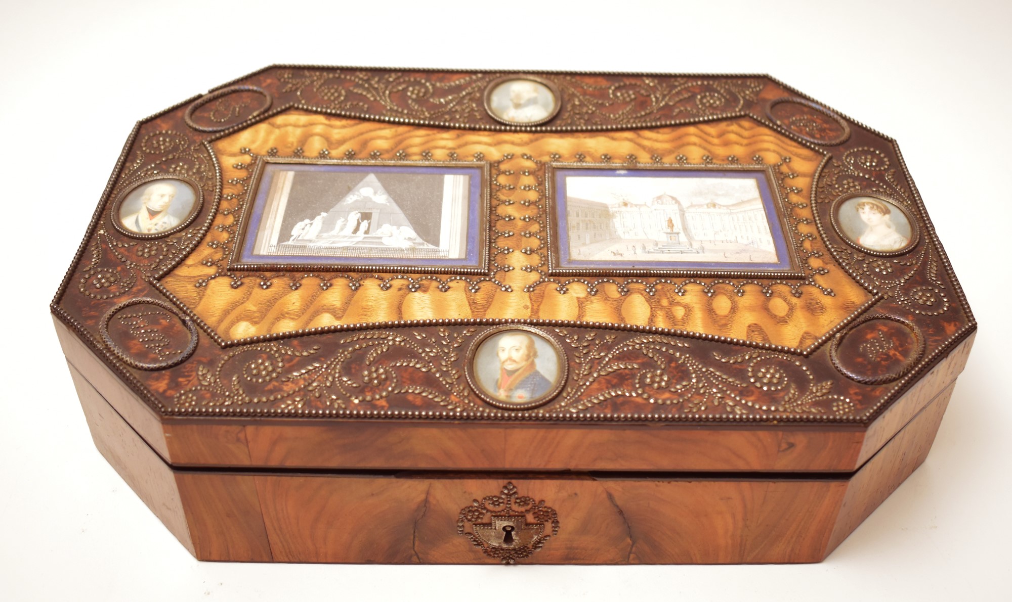 An early 19th century memoriam box,