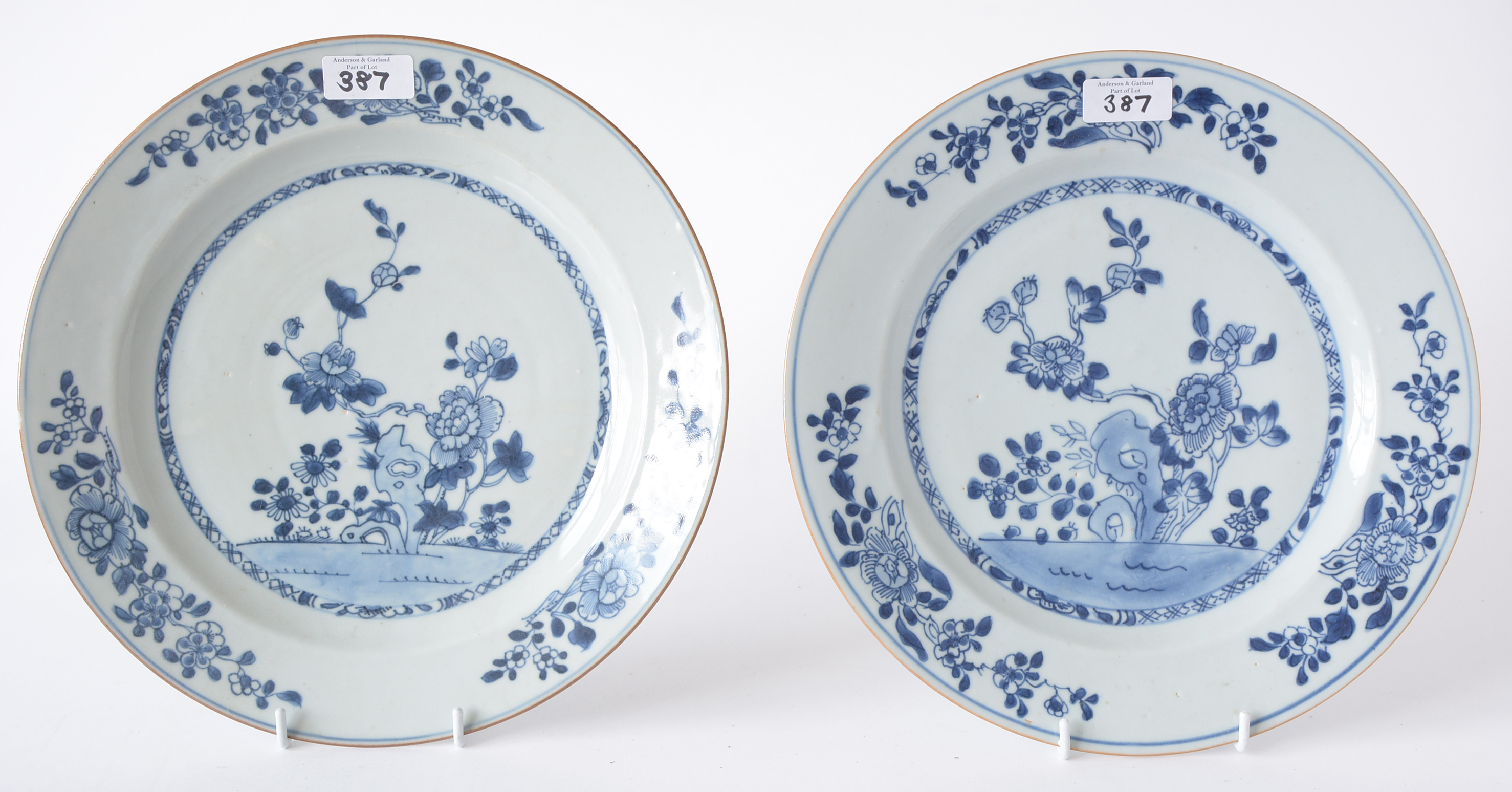 set of six Chinese blue and white plates - Image 6 of 13