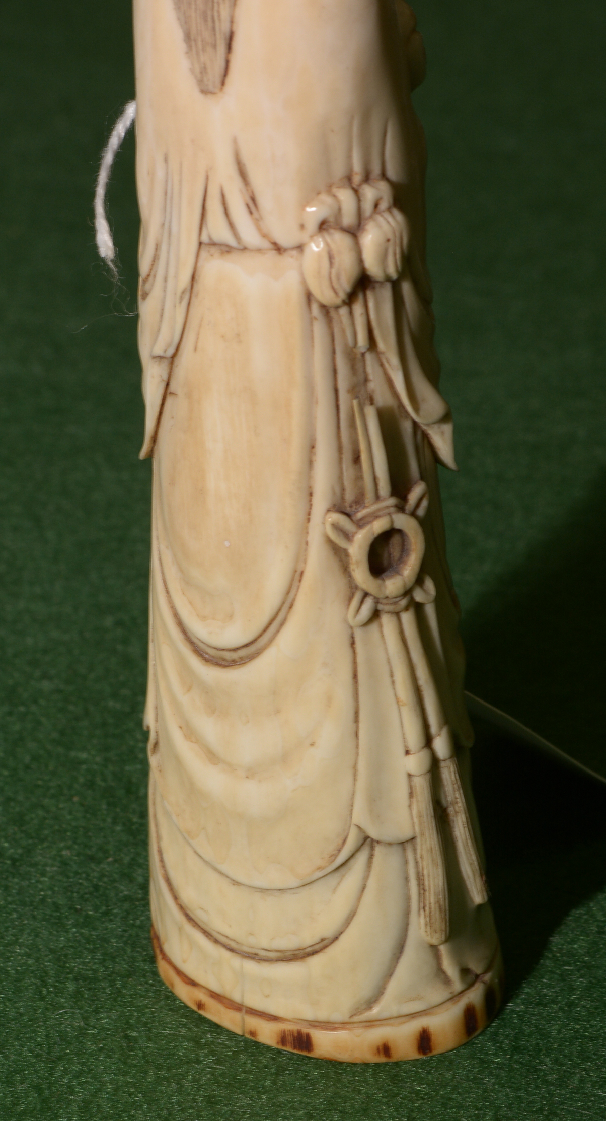 Chinese Ivory figure of Quanyin - Image 8 of 11