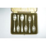 Cased set of silver teaspoons