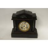 Mantel clock