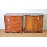 Serpentine fronted chest of drawers / Serpentine cabinet