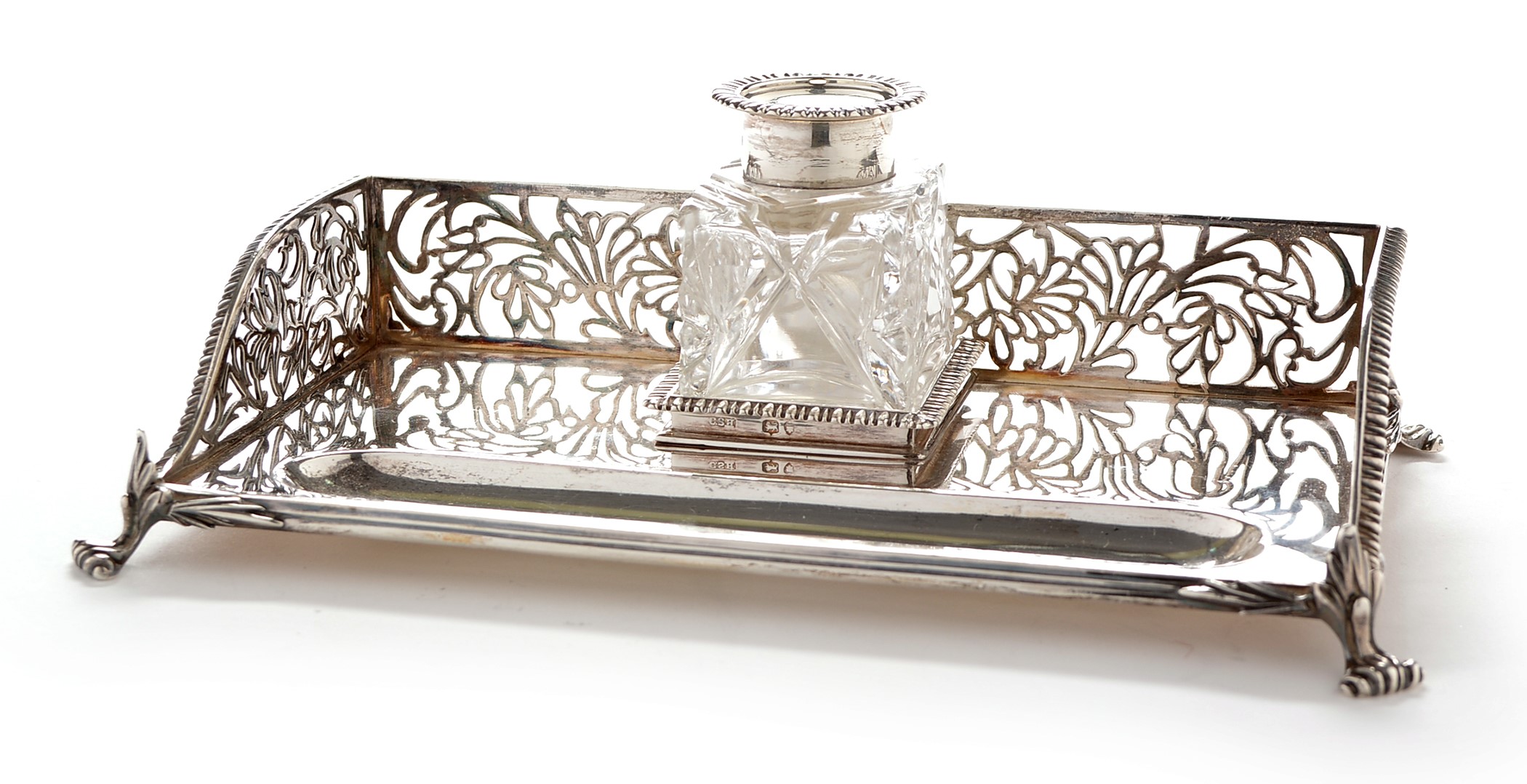 A Victorian silver pen and ink stand