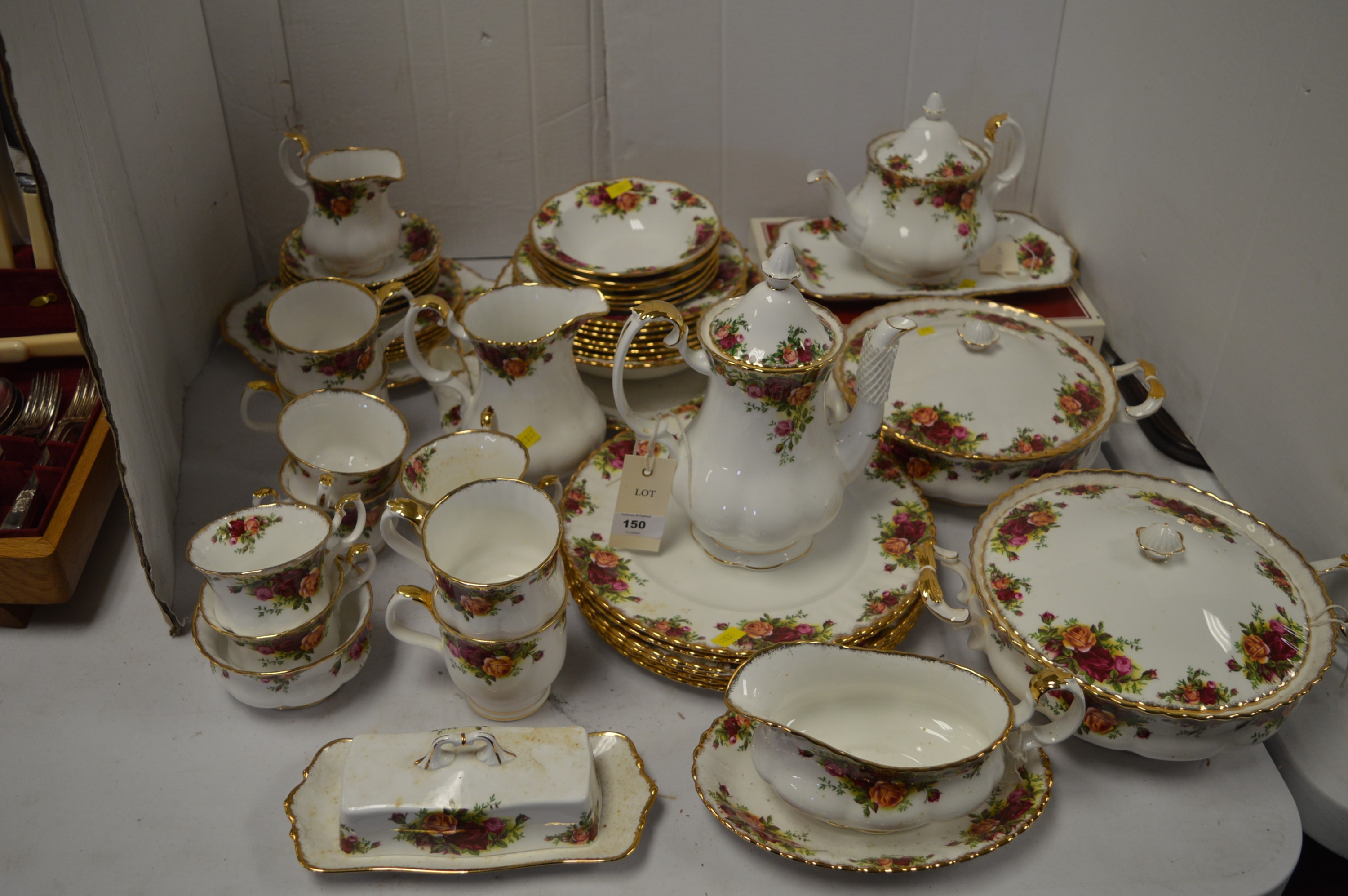 Royal Albert Old Country Roses dinner and tea set