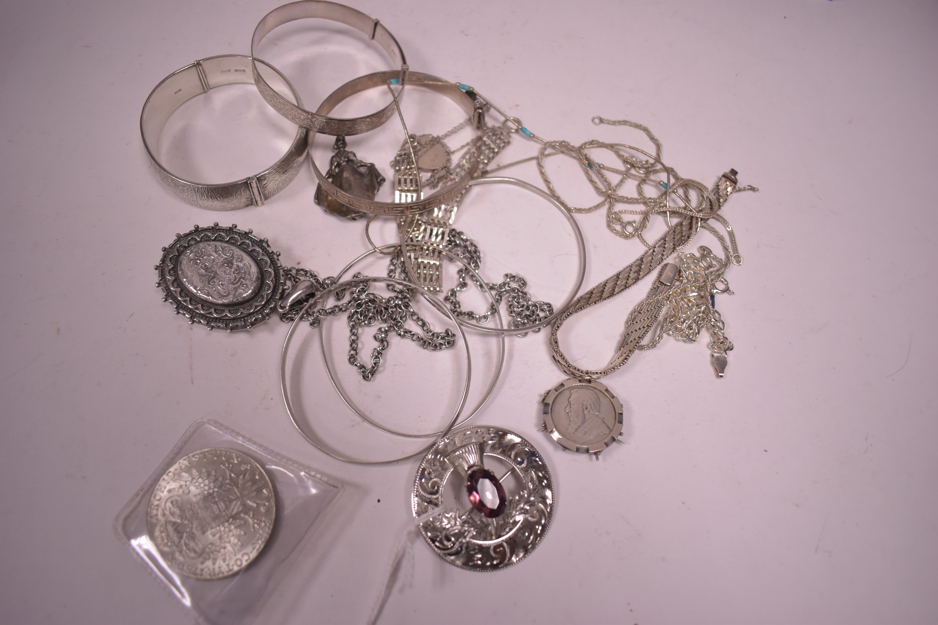 Selection of silver jewellery