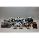 Mixed cermics / Mixed china including Royal Doulton and Cauldon