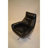 20th Century black swivel chair