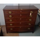 Georgian chest of drawers.