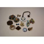 A selection of costume jewellery