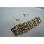 A 9ct gold gate link bracelet, and a pair of earrings