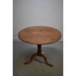 Early 20th Century mahogany tripod table