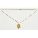 Gold lion pattern pendant and chain