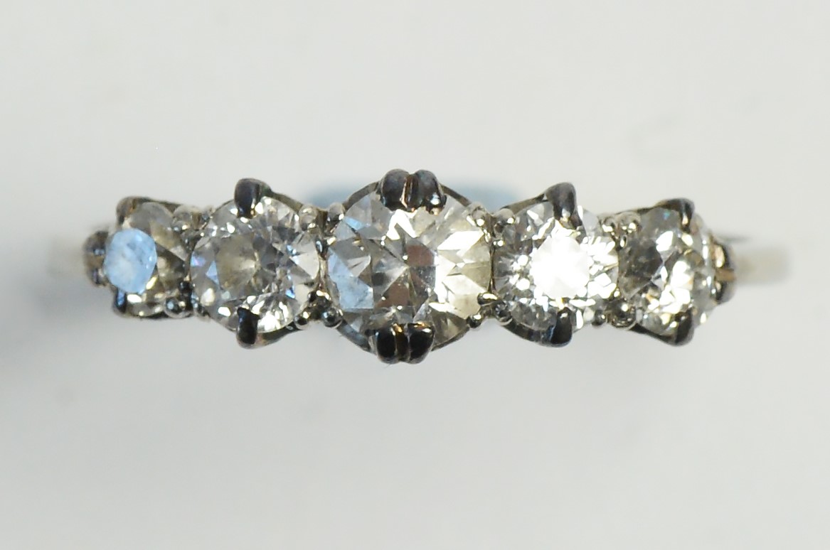 Five stone diamond ring - Image 4 of 5