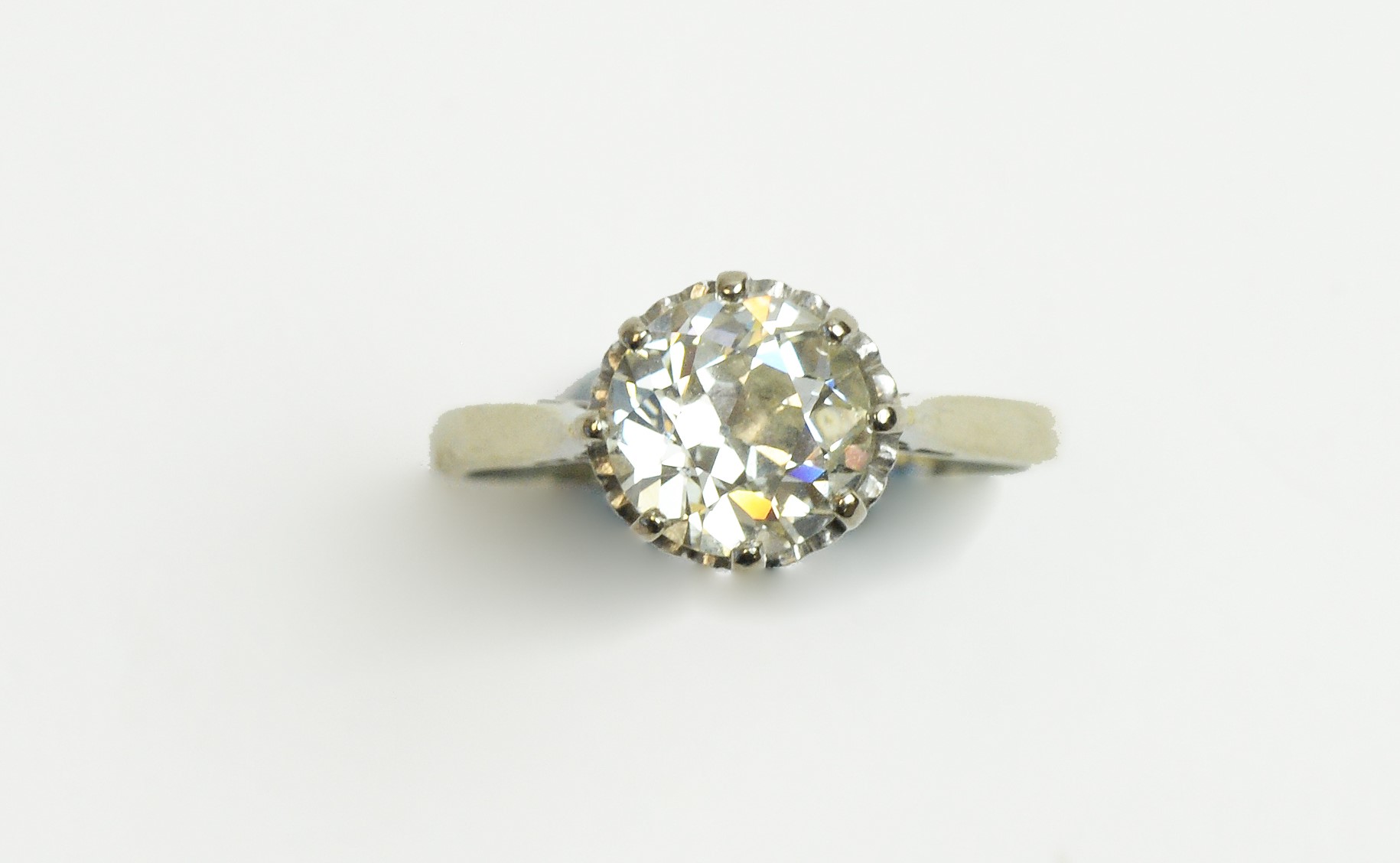 Solitaire diamond ring - Image 2 of 4