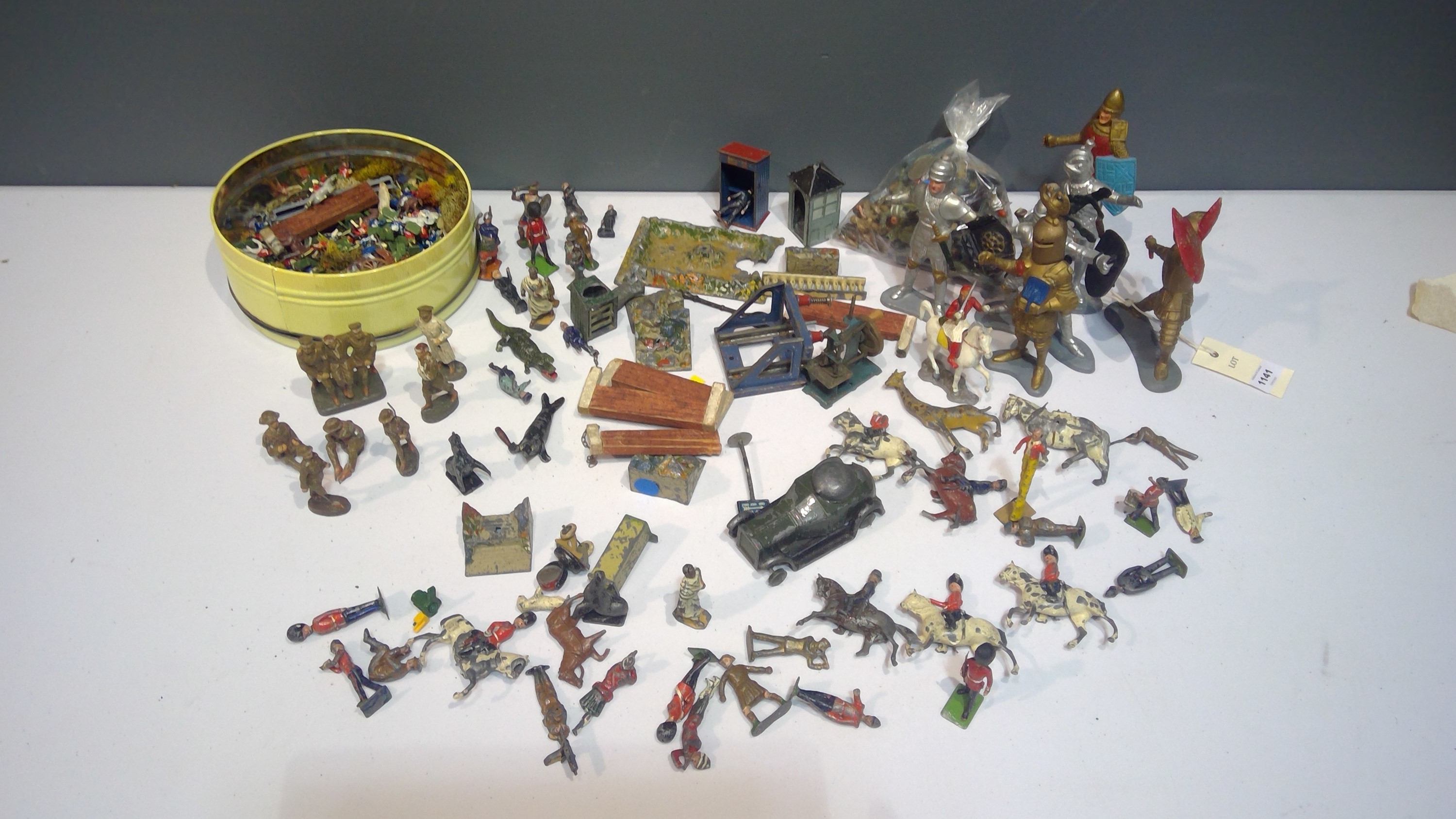 Vintage toy soldiers by Britains and others.