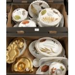 A quantity of Royal Worcester Evesham oven to table wares and gold examples