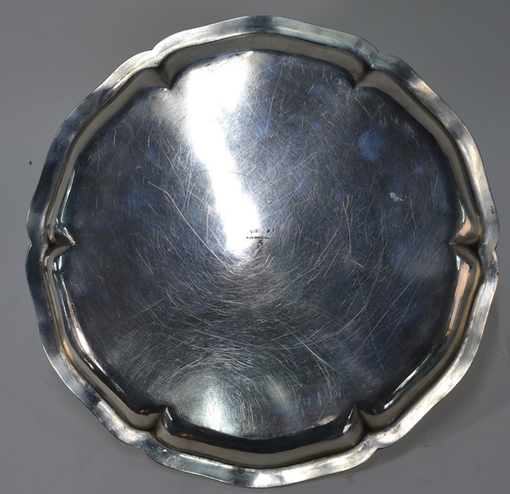 A German 800 grade silver salver - Image 4 of 4