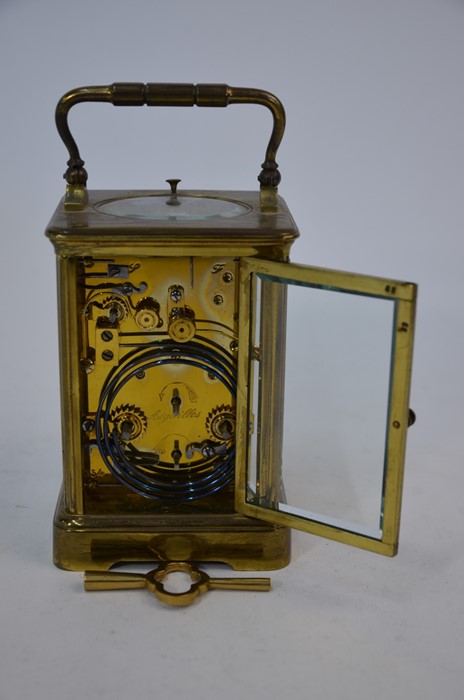 A 19th century French brass carriage clock - Image 9 of 12