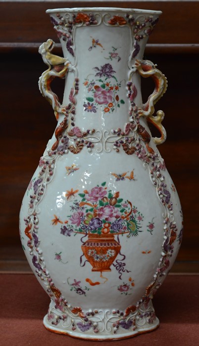 A pair of 18th century Chinese famille rose vases to/w a smaller famille rose vase - Image 3 of 12