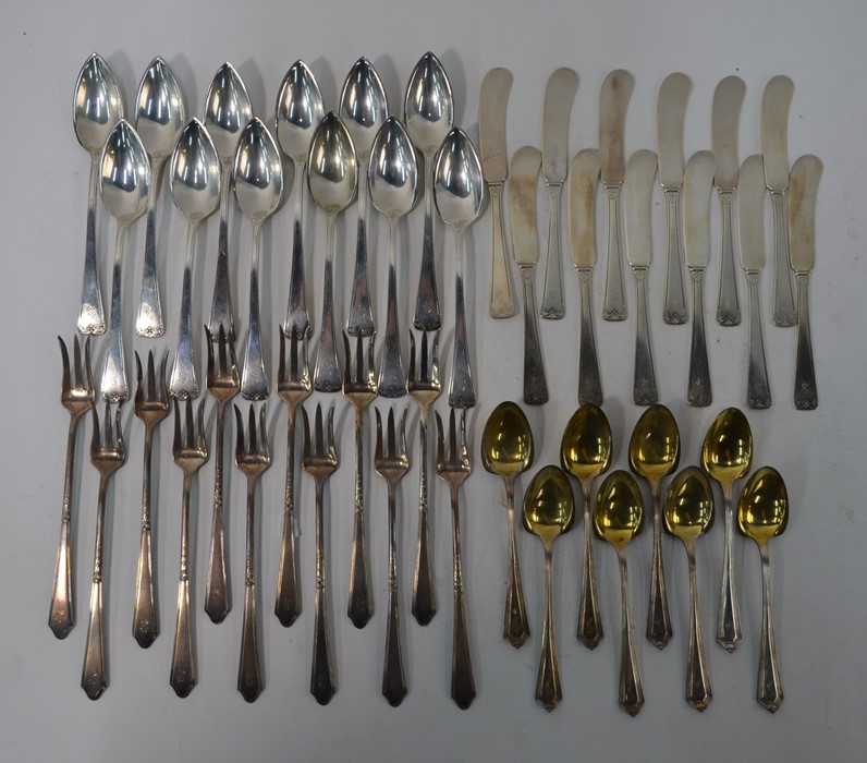 A quantity of US Sterling flatware and cutlery