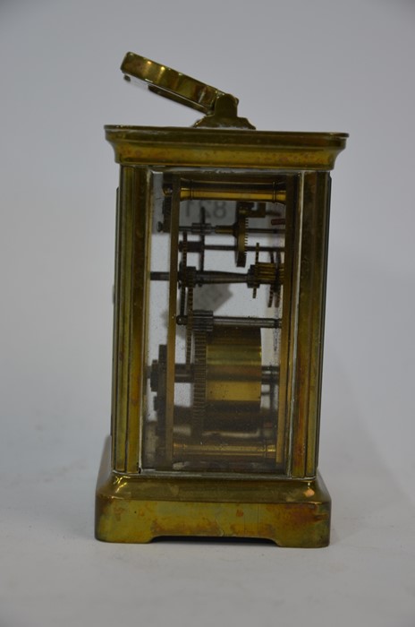 A French brass carriage clock - Image 9 of 10