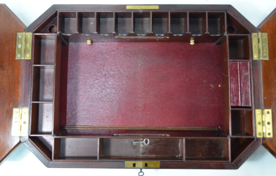 An Edwardian inlaid mahogany fitted sewing box - Image 4 of 5