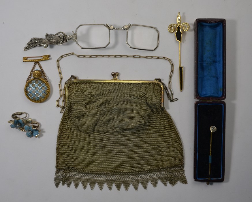 A collection of accoutrements - Image 2 of 2