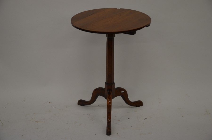 A Victorian fruit-wood occasional table - Image 3 of 6