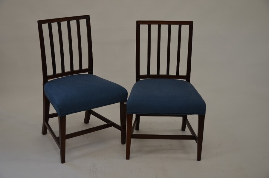 Two pairs of Edwardian mahogany side chairs (4) - Image 3 of 3