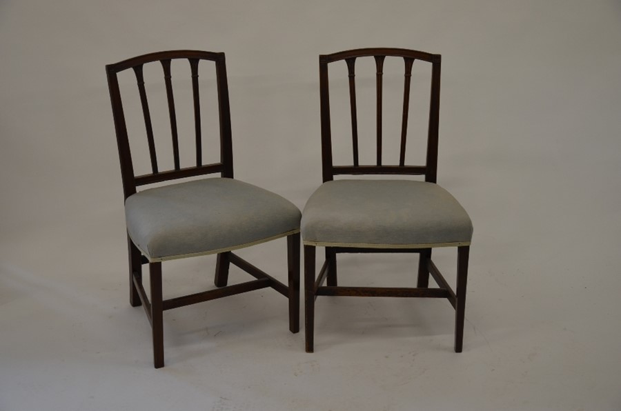 Two pairs of Edwardian mahogany side chairs (4) - Image 2 of 3