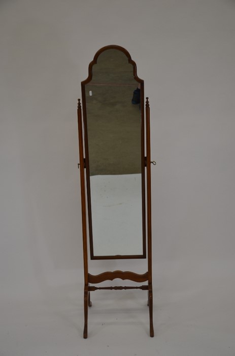 An Edwardian mahogany framed cheval mirror - Image 3 of 8