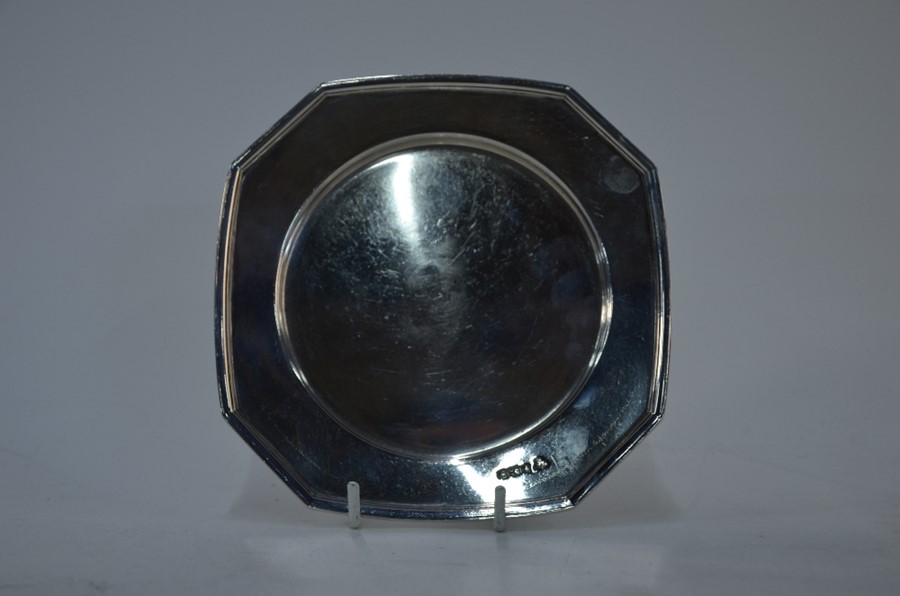 A French cylindrical pot and cover and a salver - Image 2 of 7