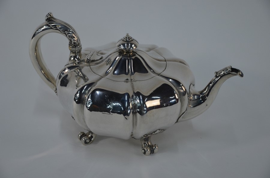 Early Victorian silver teapot, London 1841