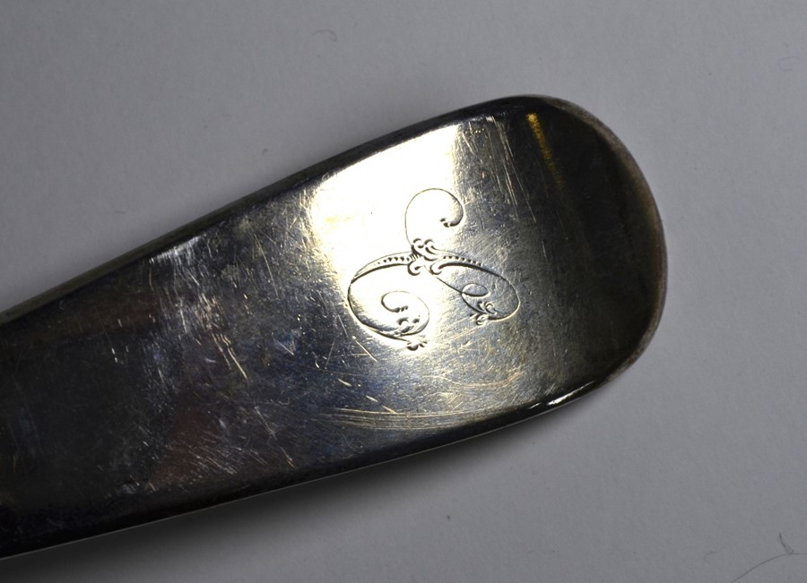 A William IV Scottish silver fiddle pattern soup ladle - Image 3 of 3