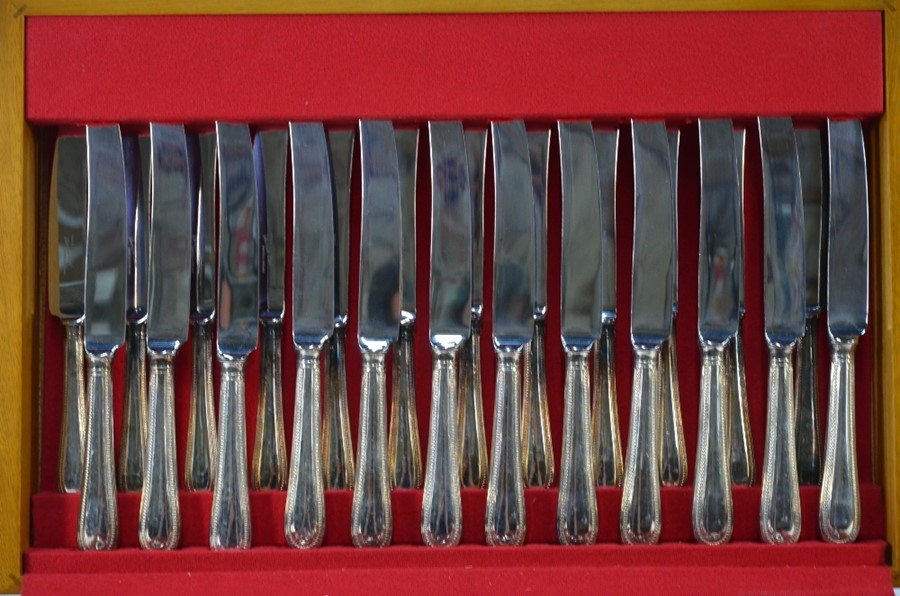 A canteen of epns bead-edge flatware for twelve settings - Image 2 of 4