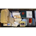 Quantity of Foreign postage stamp presentation packs, etc.