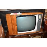 A vintage Kolster-Brandes Venturer 625 television