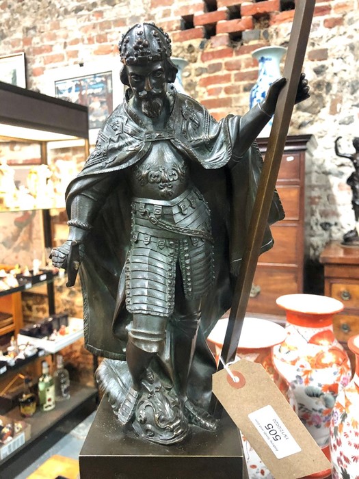 A fine brown bronze sculpture of a knight crusader, late 19th/20th century - Image 11 of 19