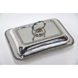 Heavy silver entrée dish and cover, London 1933