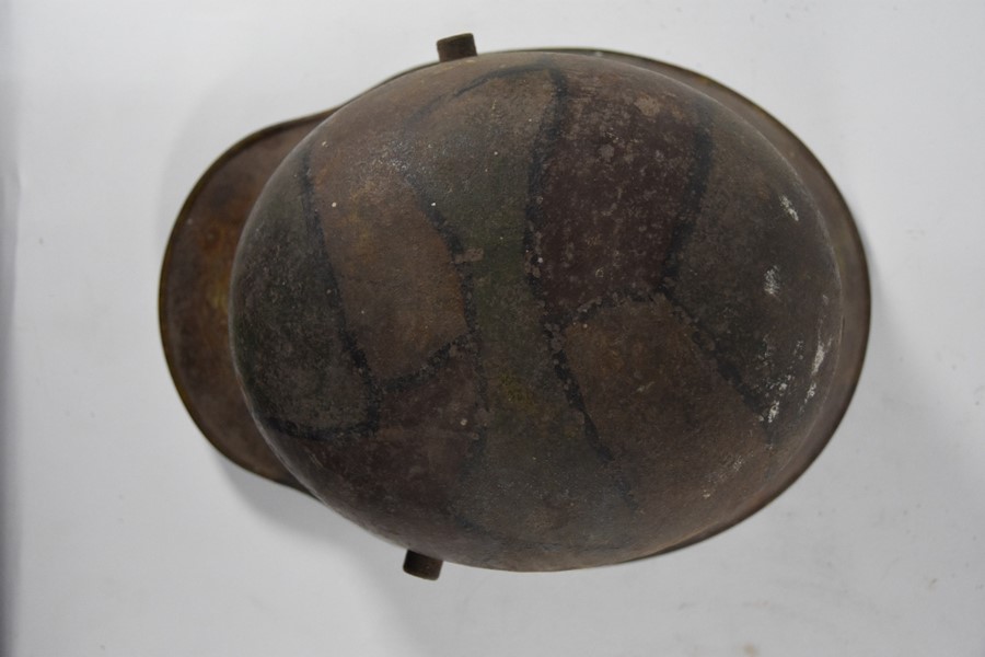 A World War I German M-17 steel helmet - Image 8 of 8