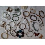 Assorted costume jewellery bracelets,