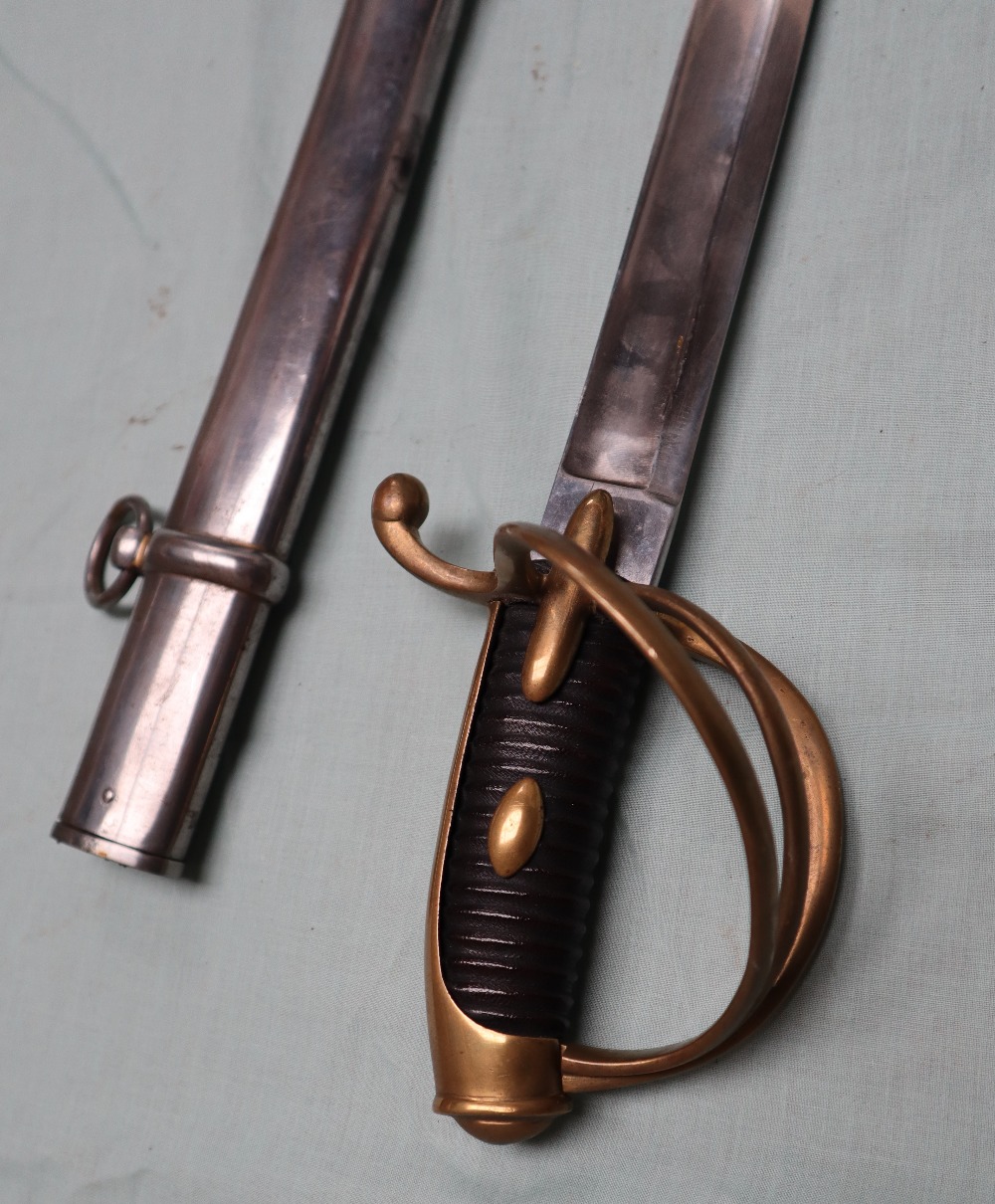 A copy of a French Napoleonic saber, "Sabre Cavalerie Légère M AN XI", the top of the 85. - Image 6 of 10