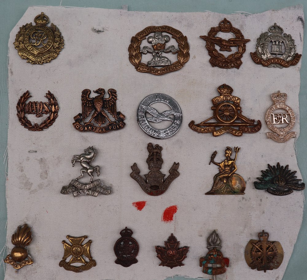 A collection of circa forty two military cap badges including The Royal Warwickshire, - Image 3 of 5