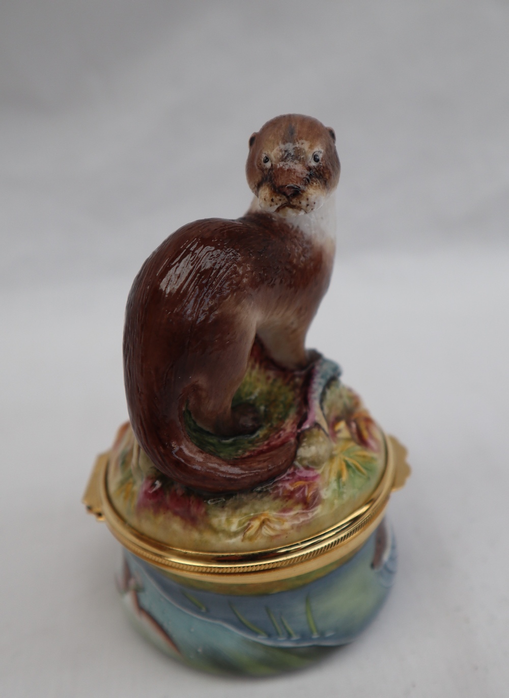 A Moorcroft and Bronte enamels bonbonierre, the hinged lid with an otter and fish, - Image 2 of 7