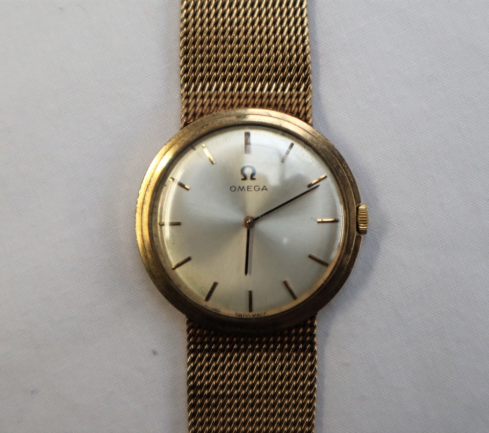 A Gentleman's 9ct yellow gold Omega wristwatch, - Image 2 of 5