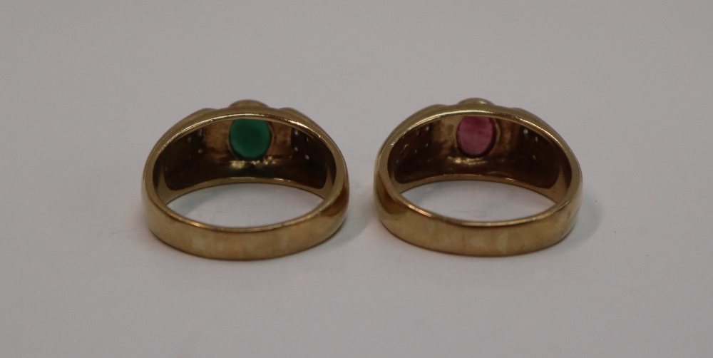 A 9ct yellow gold Gentleman's signet ring, with an oval faceted ruby, - Image 4 of 7