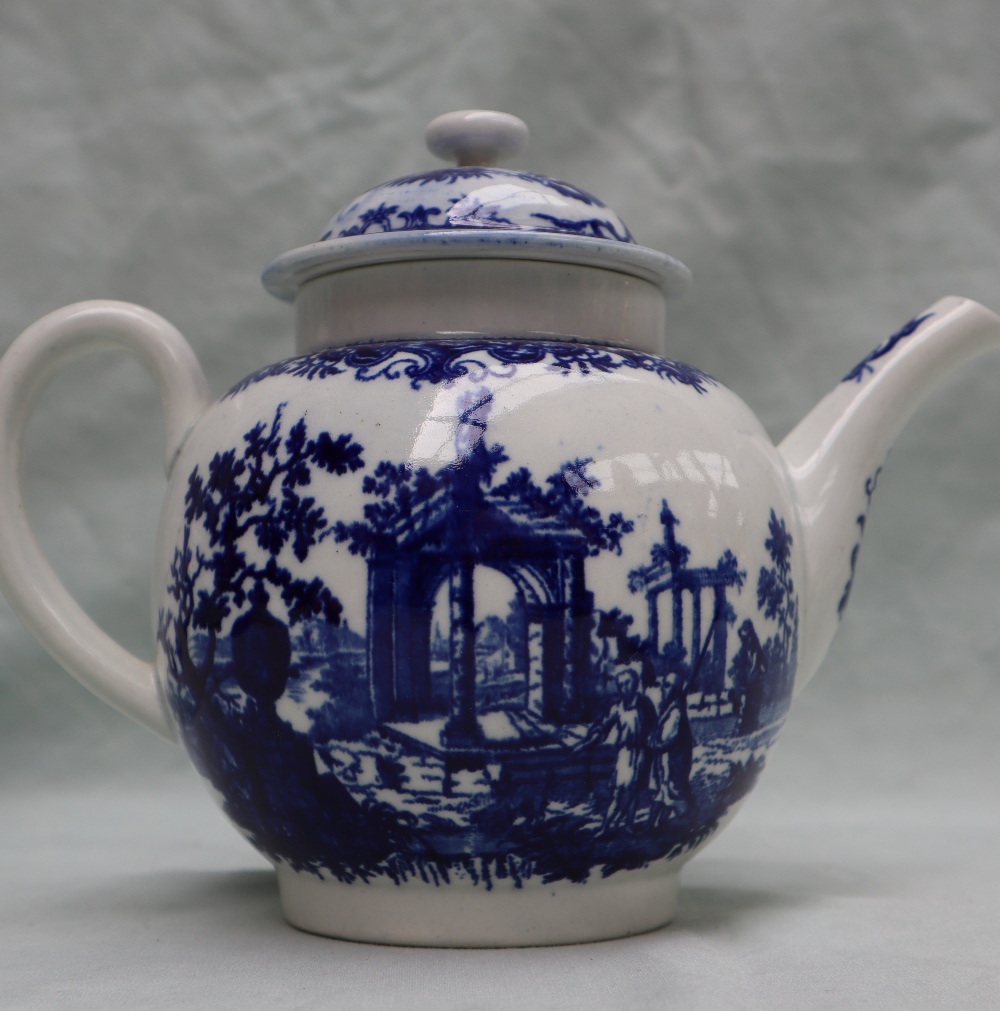 An 18th century Worcester blue and white porcelain teapot, - Image 11 of 12