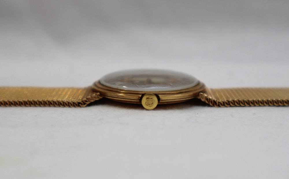 A Gentleman's 9ct yellow gold Omega wristwatch, - Image 3 of 5