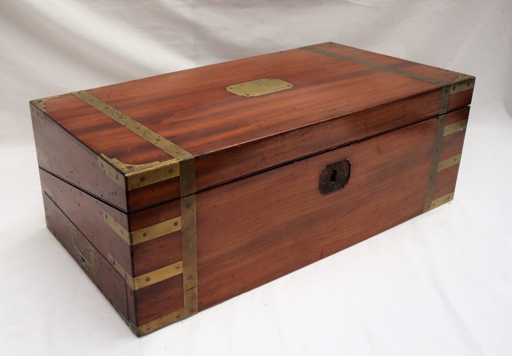 A 19th century mahogany writing slope, with a baize interior,