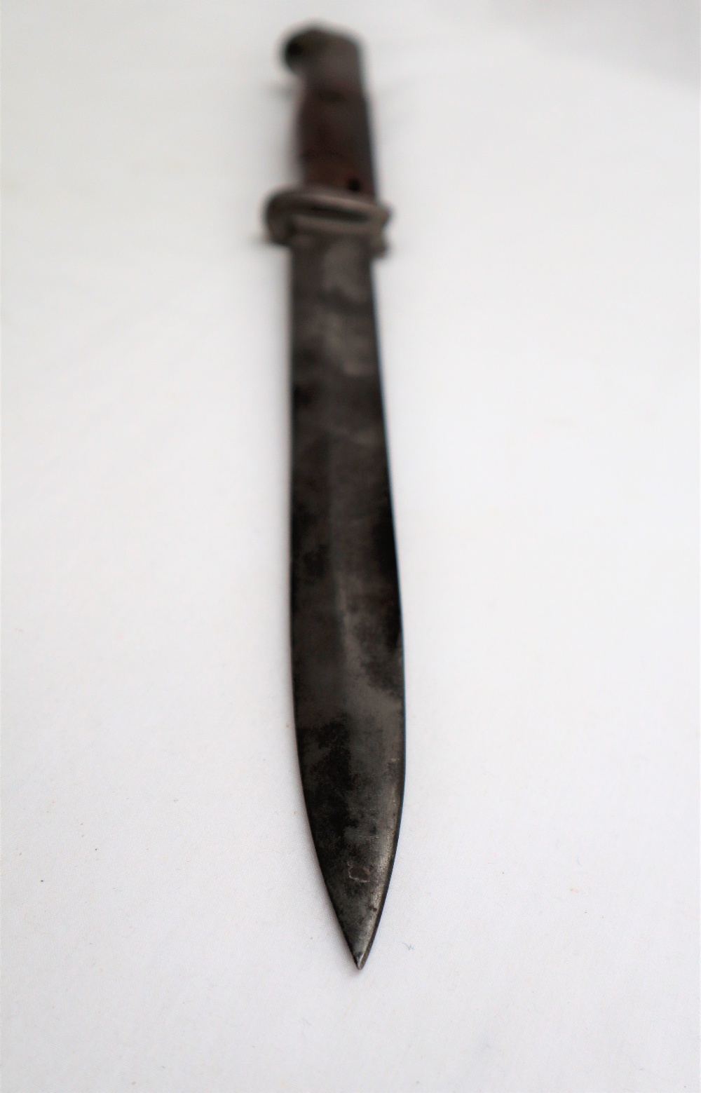 A German 84/98 pattern bayonet, with a fullered blade, stamped E. - Image 2 of 5